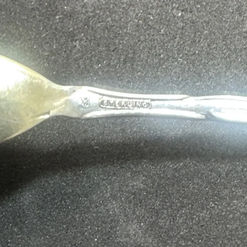 OLD ENGLISH by Towle Sterling Silver Antique 6”HORSERADISH Serving Spoon